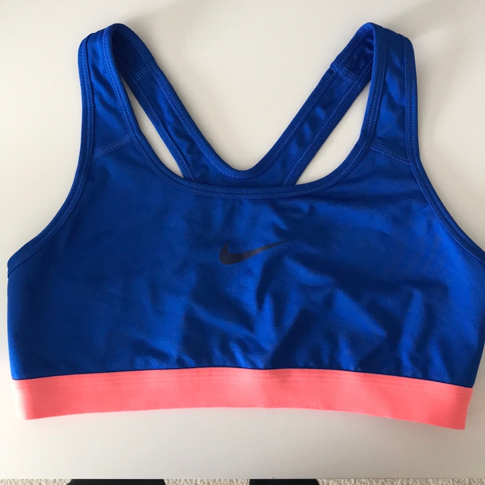 Nike Pro medium support Sports Bra